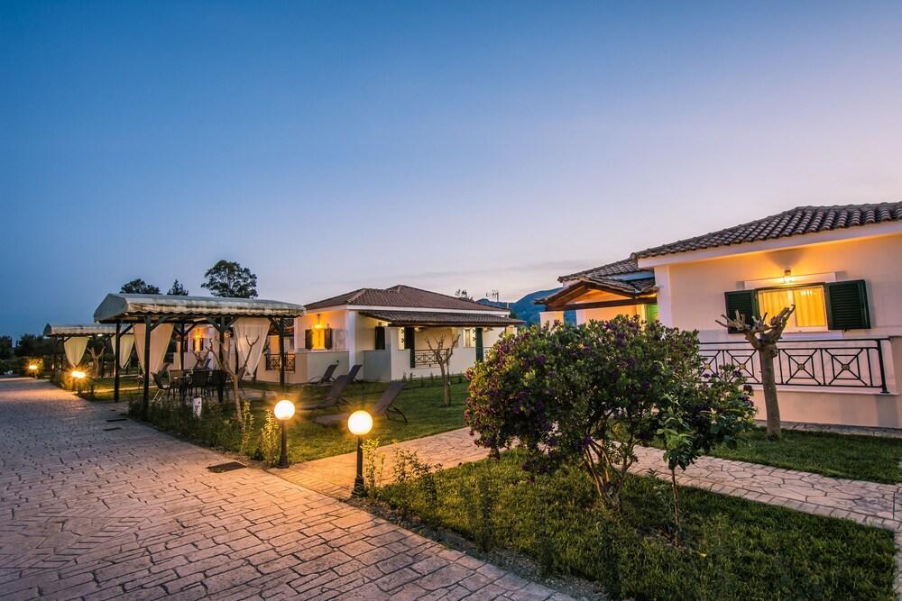 Giannoulis Village 4*