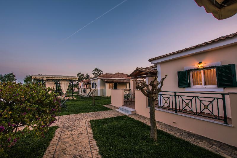 Giannoulis Village Hotel 4*