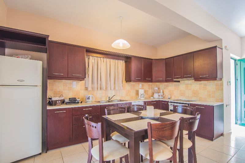 Hotel Giannoulis Village 4*